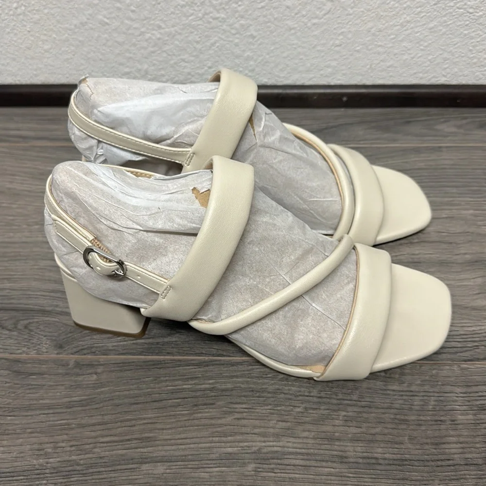 LifeStride Celia Strappy Sandal (WIDE) - Picture 2 of 7